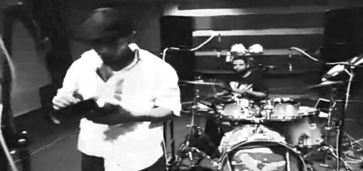 LATIN POP SALSA TIMBA - A1 Banda ♫ Vengo Por Lo Mio ➝ MUSICA COPYLEFT Cuba