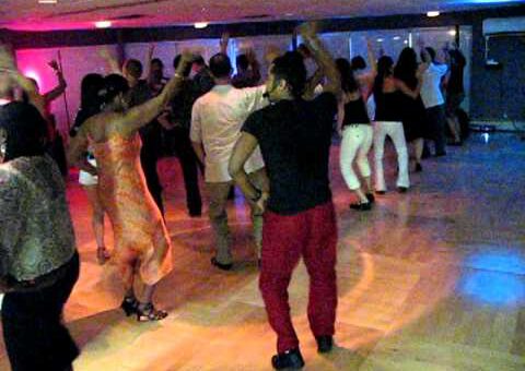 Cuban Salsa Line Dance to Timba