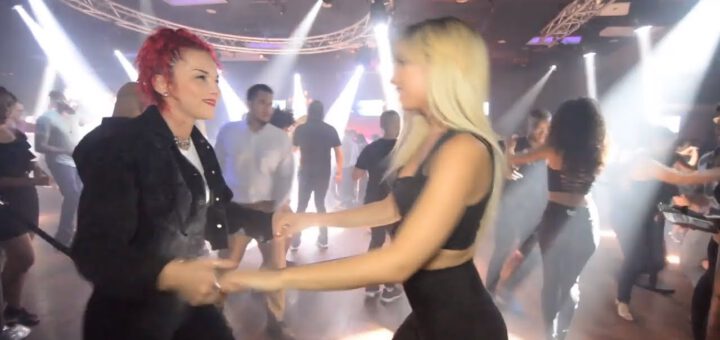 MAGDA & VALERIA Bachata Social Dance At THE SALSA ROOM