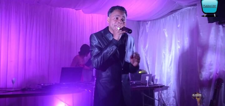 Roger Moreira - Quanto te quis ( Noites de luanda em Paris ) Kizomba ( ABM ) 2014 African Divas