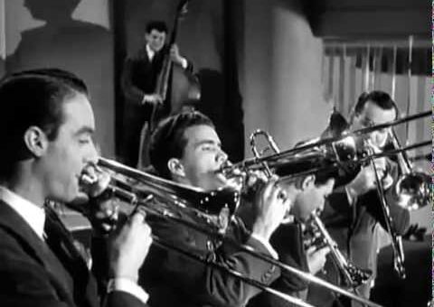 The Glenn Miller Orchestra -- (1941) In the Mood [High Quality Enhanced Sound]